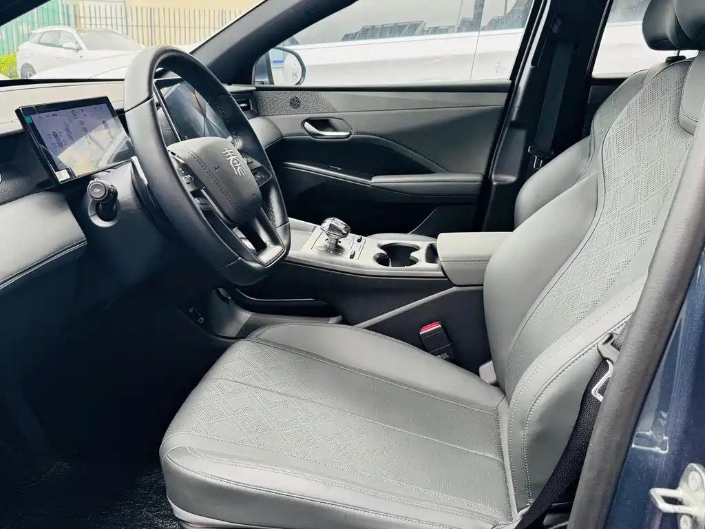 BYD Qin PLUS 2025