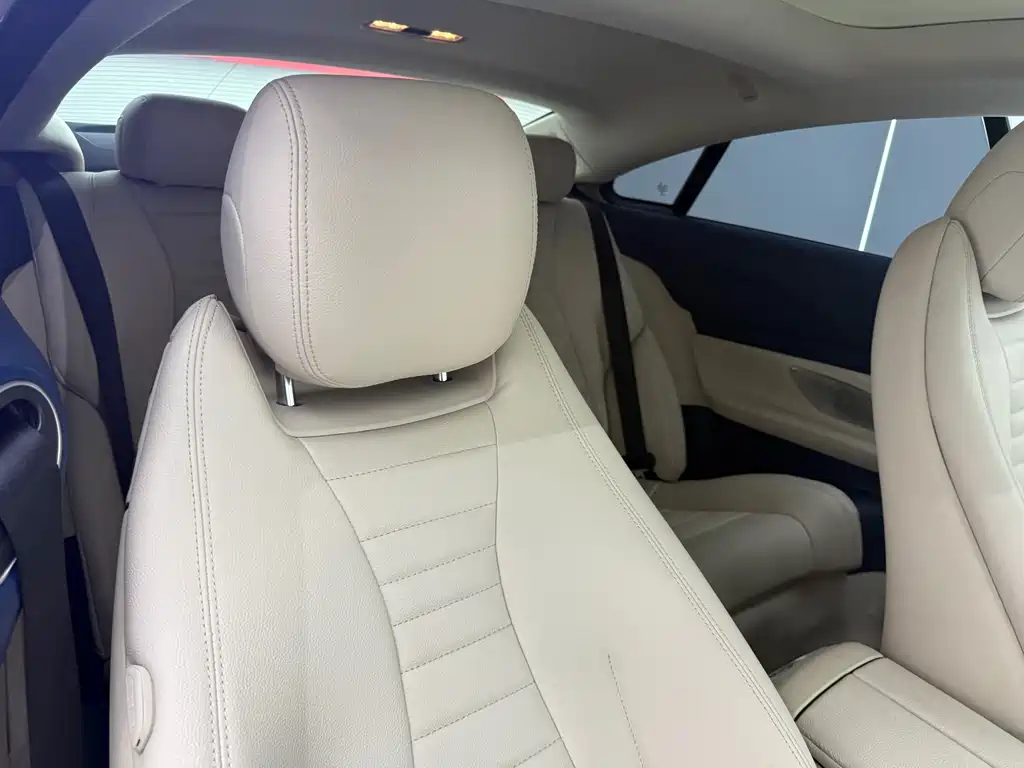 Mercedes-Benz E-Class 2018 — фото 9
