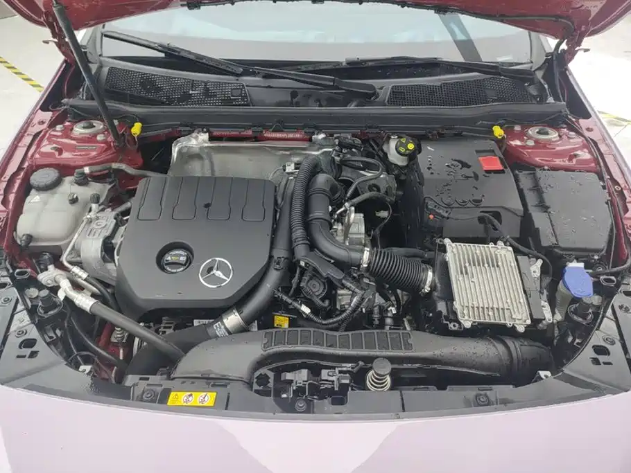 Mercedes-Benz A-Class 2023 — фото 10