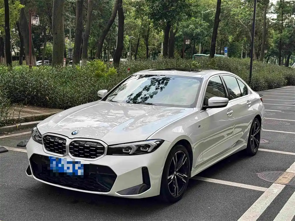BMW 3 Series 2024