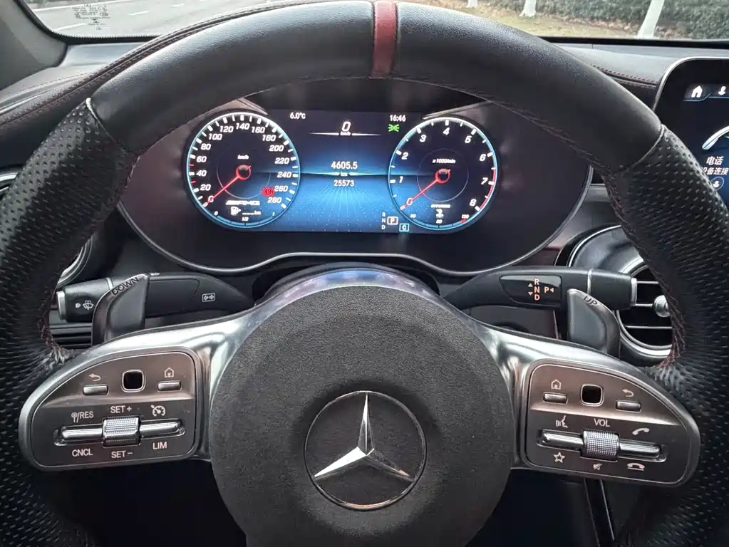 Mercedes-Benz GLC Coupe AMG 2022 — фото 21