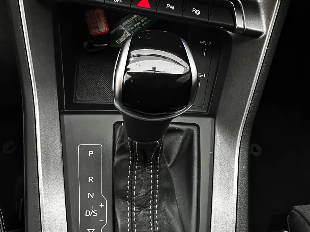 Audi Q3 2022 — фото 20