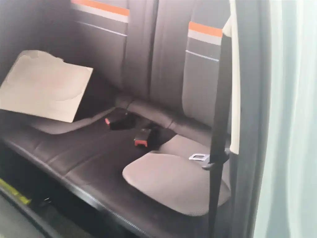 Wuling MINIEV 2021 — фото 17