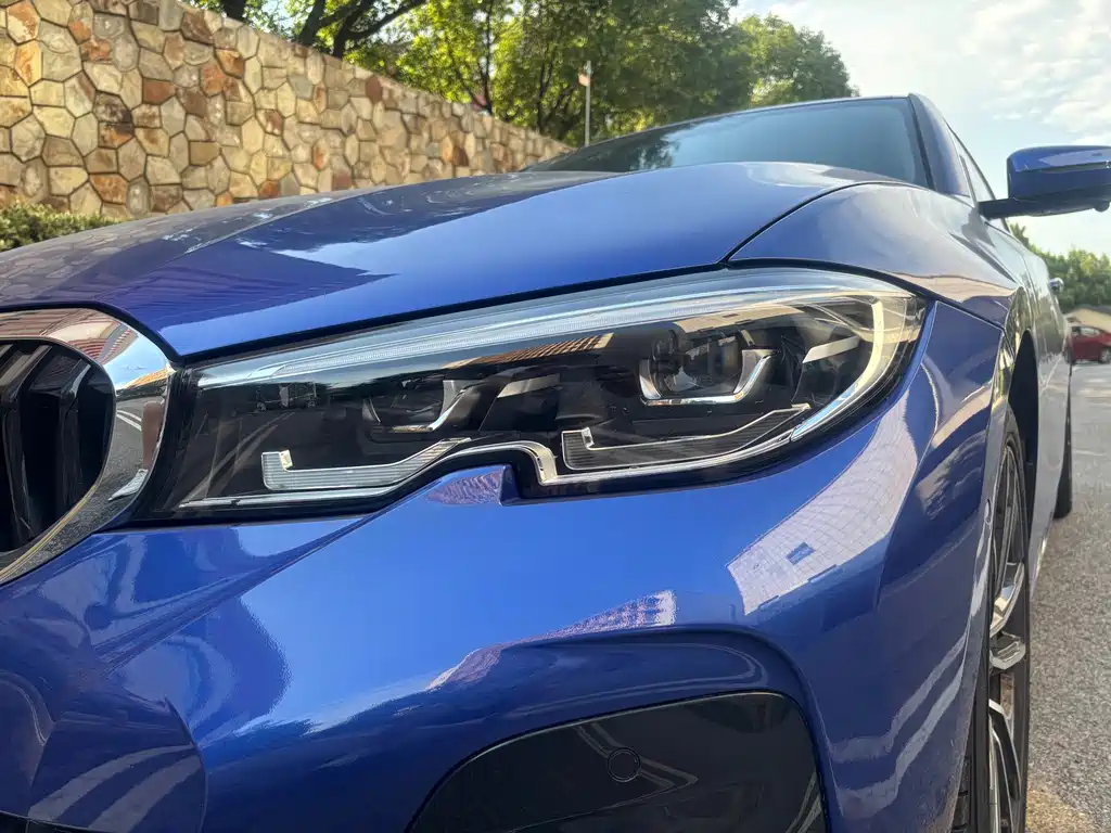 BMW 3 Series 2021