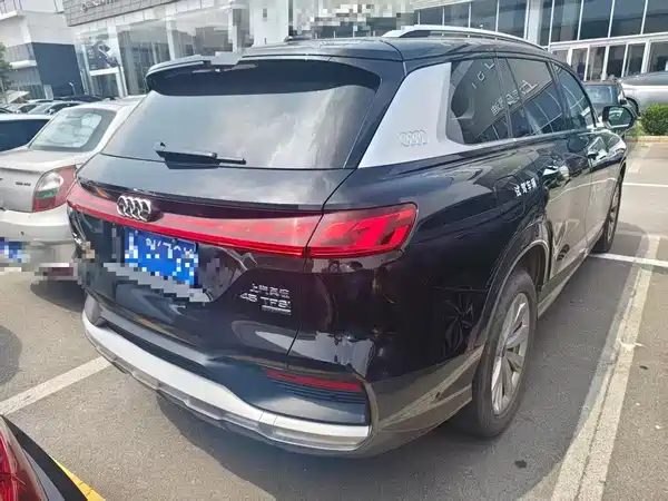 Audi Q6 2024