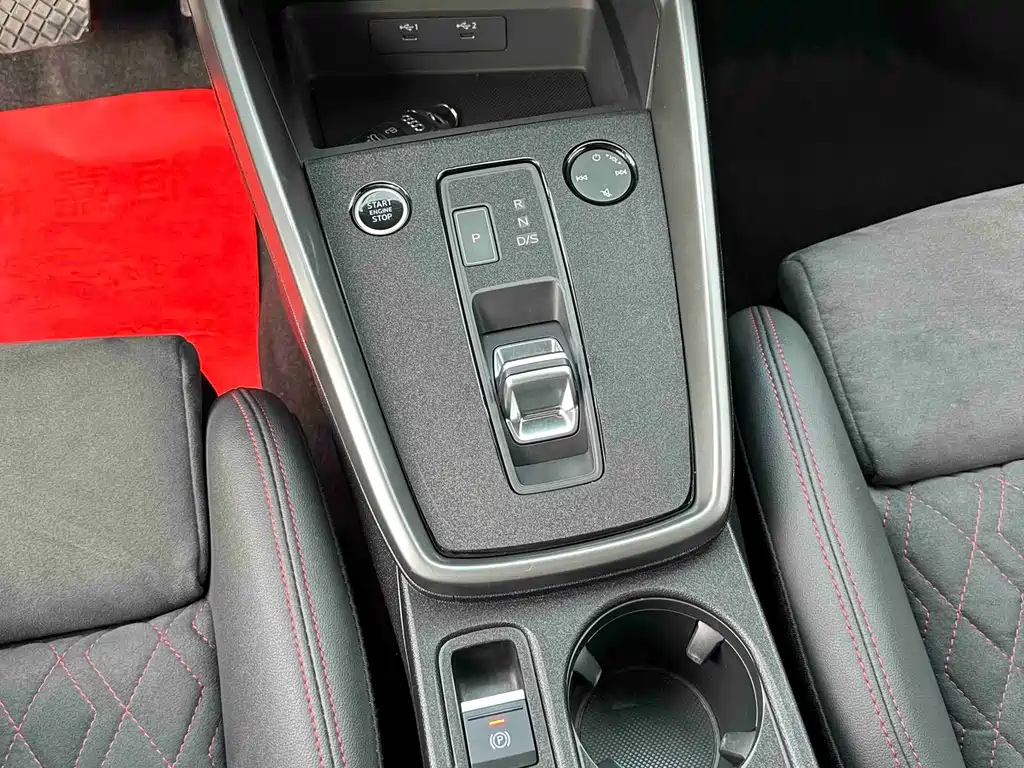 Audi A3 2022 — фото 17