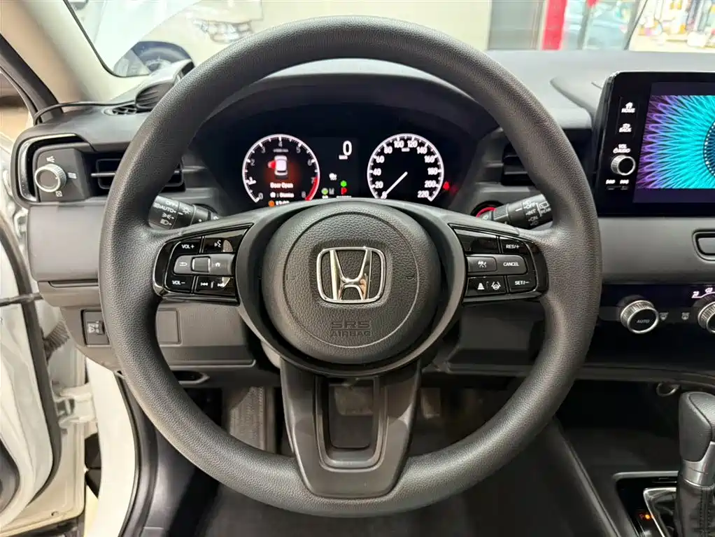 Honda Vezel 2024 — фото 11