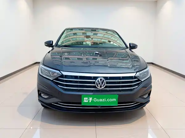 Volkswagen Sagitar 2021