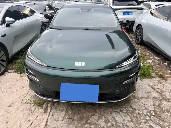 Geely Galaxy Starshine 8 2025