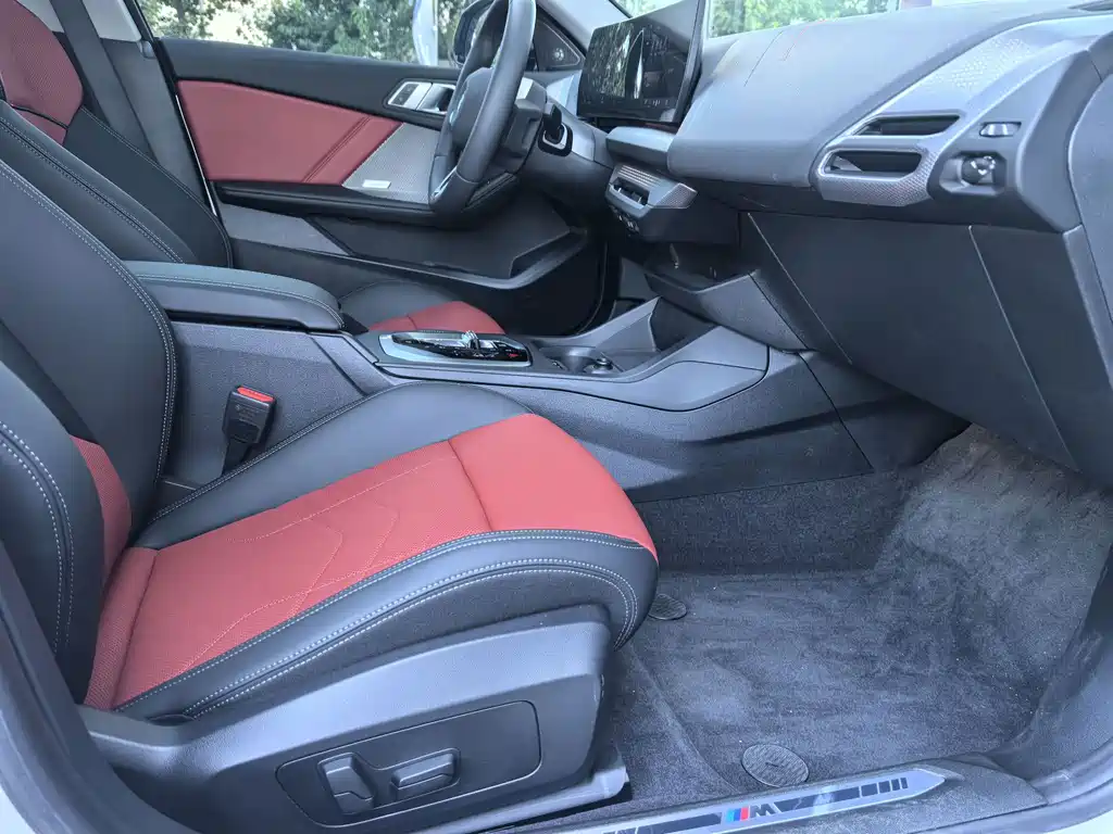 BMW 2 Series 2025 — фото 19