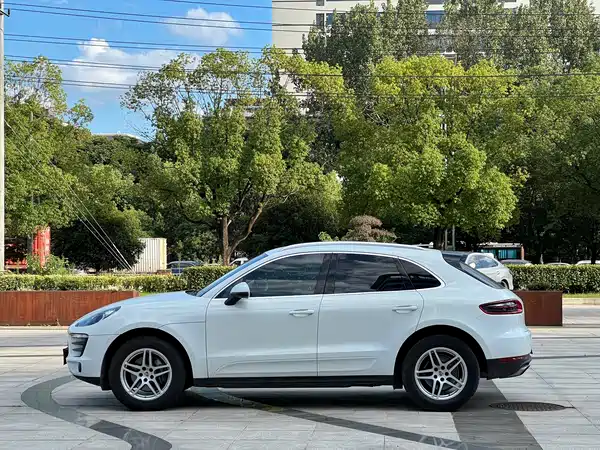 Porsche Macan 2017