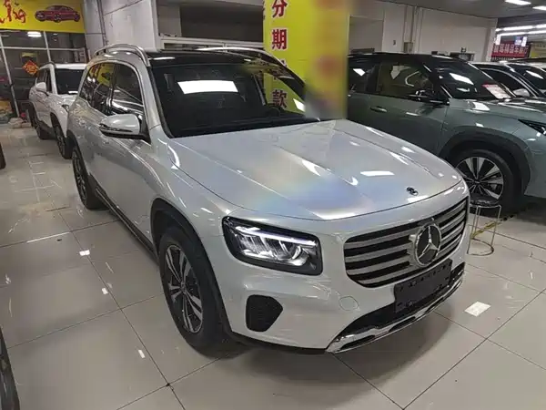 Mercedes-Benz GLB 2024