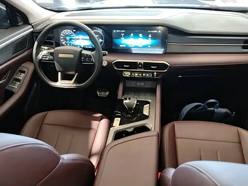 Jetour X90 PLUS 2025 — фото 10