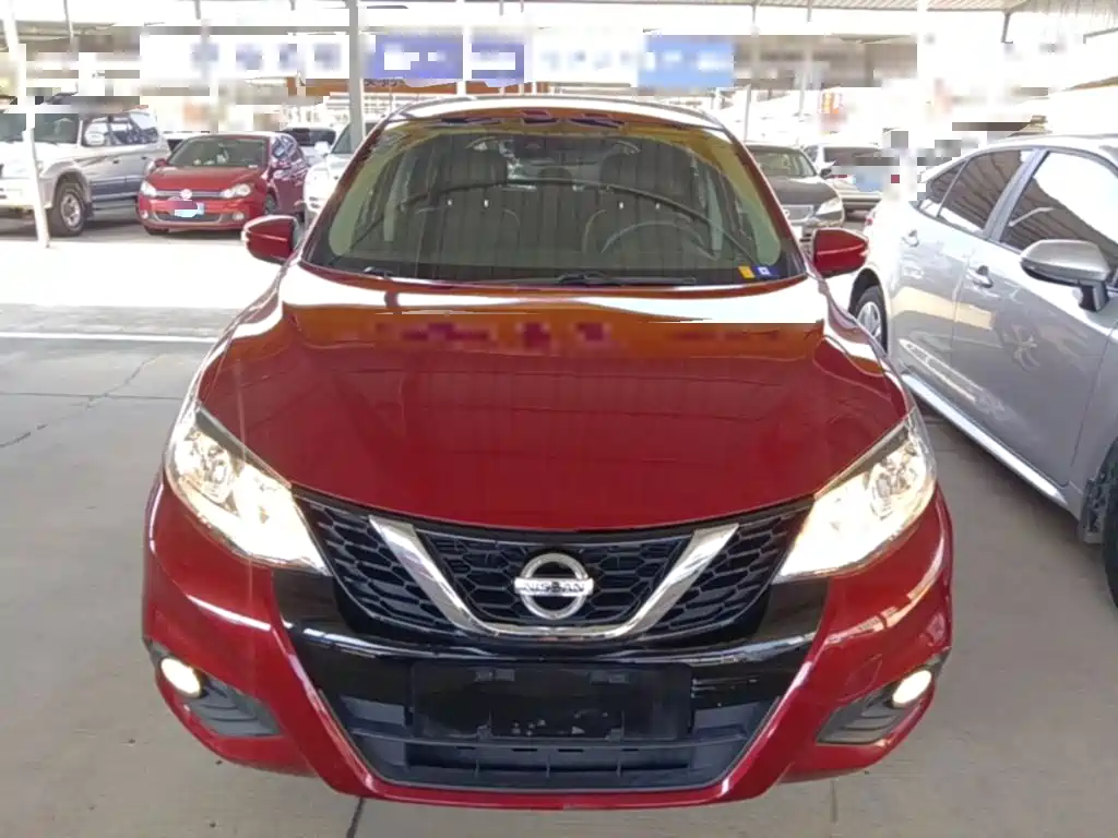 Nissan Tiida 2018
