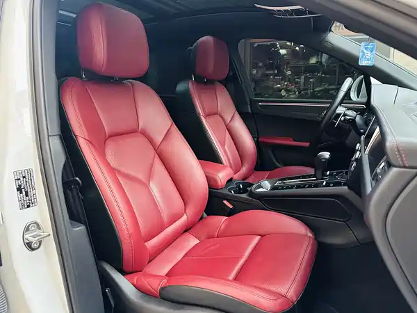 Porsche Macan 2023