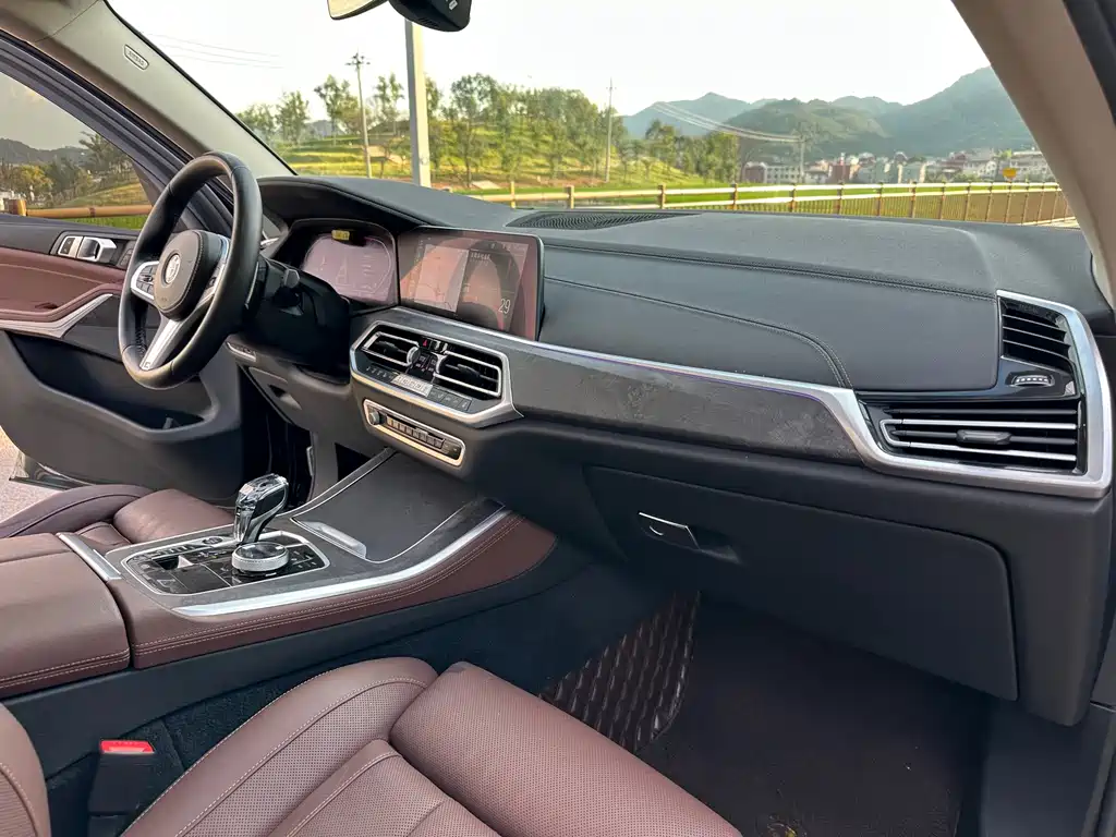 BMW X5 2022 — фото 10