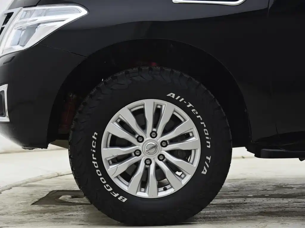 Nissan Patrol 2018 — фото 12