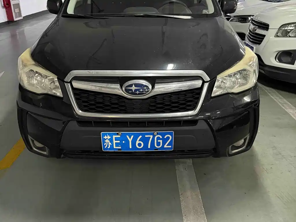 Subaru Forester 2014 — фото 1