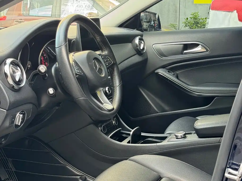 Mercedes-Benz GLA 2018