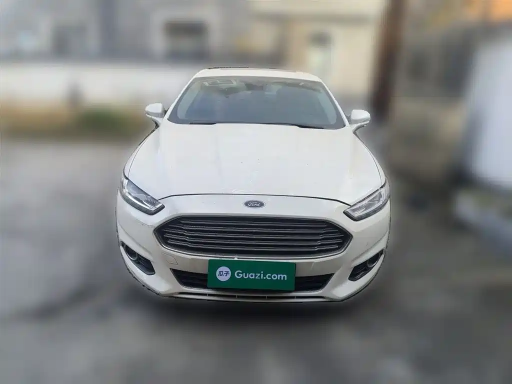 Ford Mondeo 2014 — фото 24
