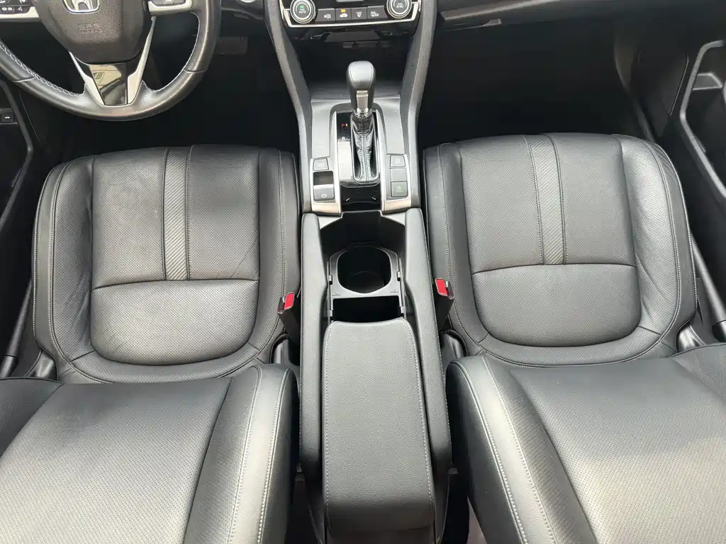 Honda Civic 2019 — фото 14