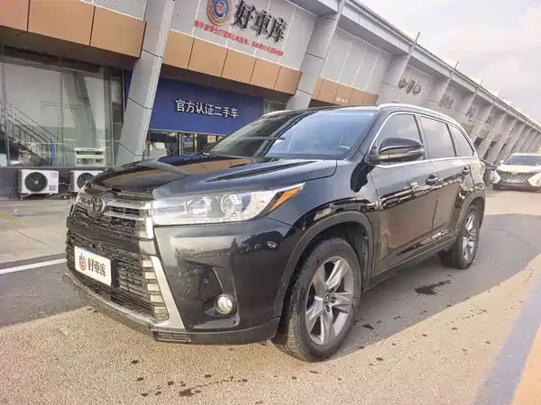 Toyota Highlander 2019