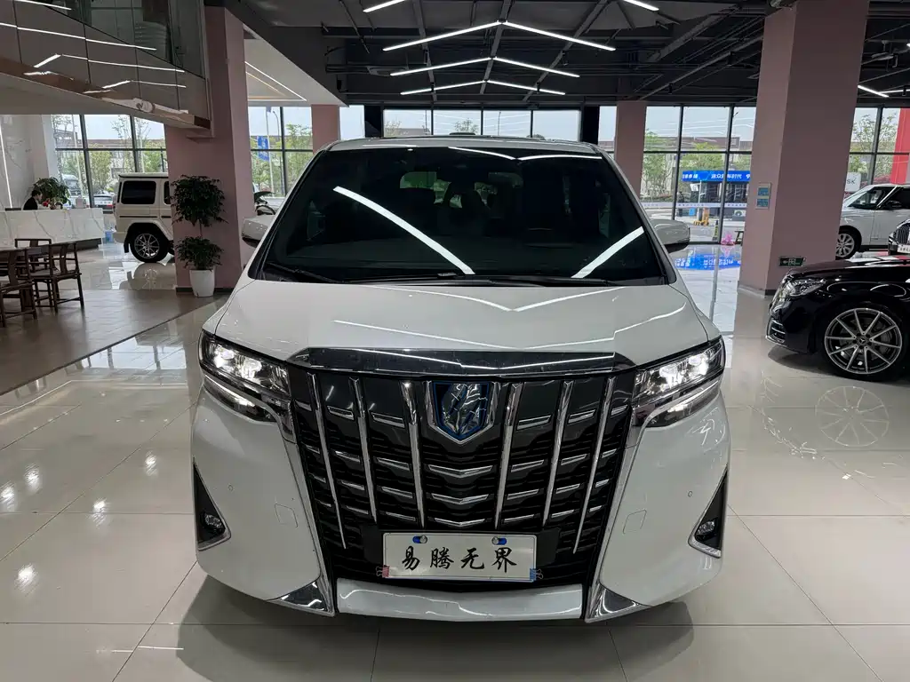 Toyota Alphard 2020 — фото 2