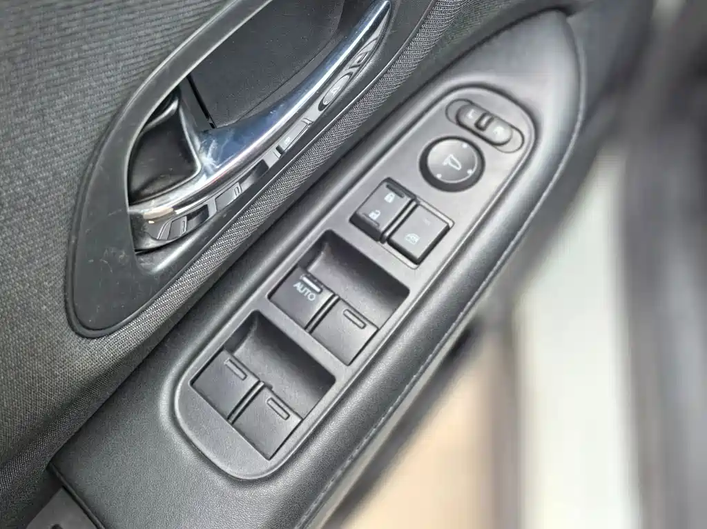 Honda Vezel 2020 — фото 10