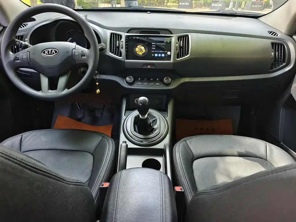 Kia Sportage 2012 — фото 12