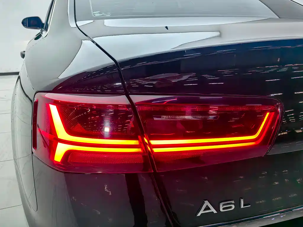Audi A6L 2016 — фото 18
