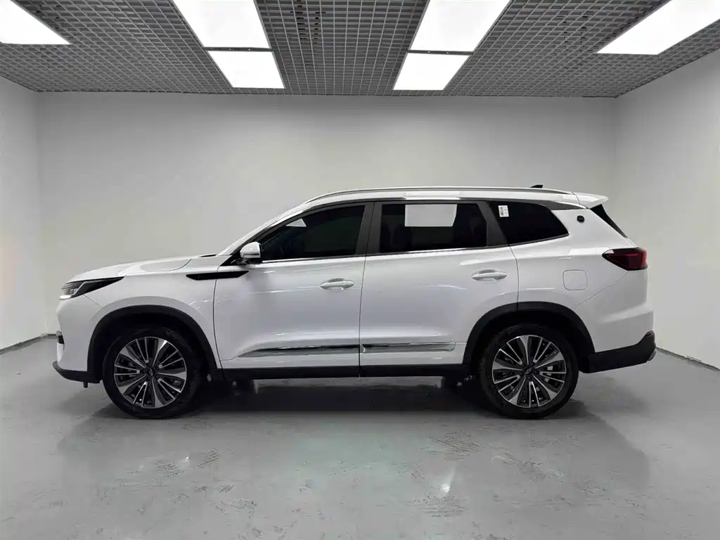 Chery Tiggo 8 PRO 2025 — фото 17