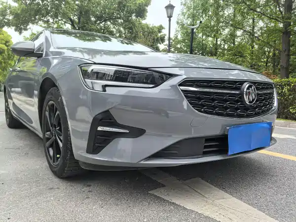 Buick Regal 2021