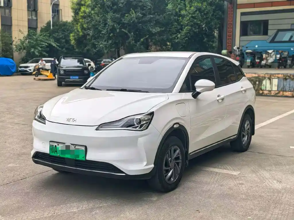 Neta V 2023