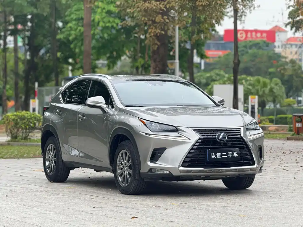 Lexus NX 2018 — фото 3