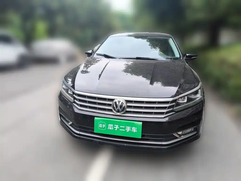 Volkswagen Passat 2017 — фото 24