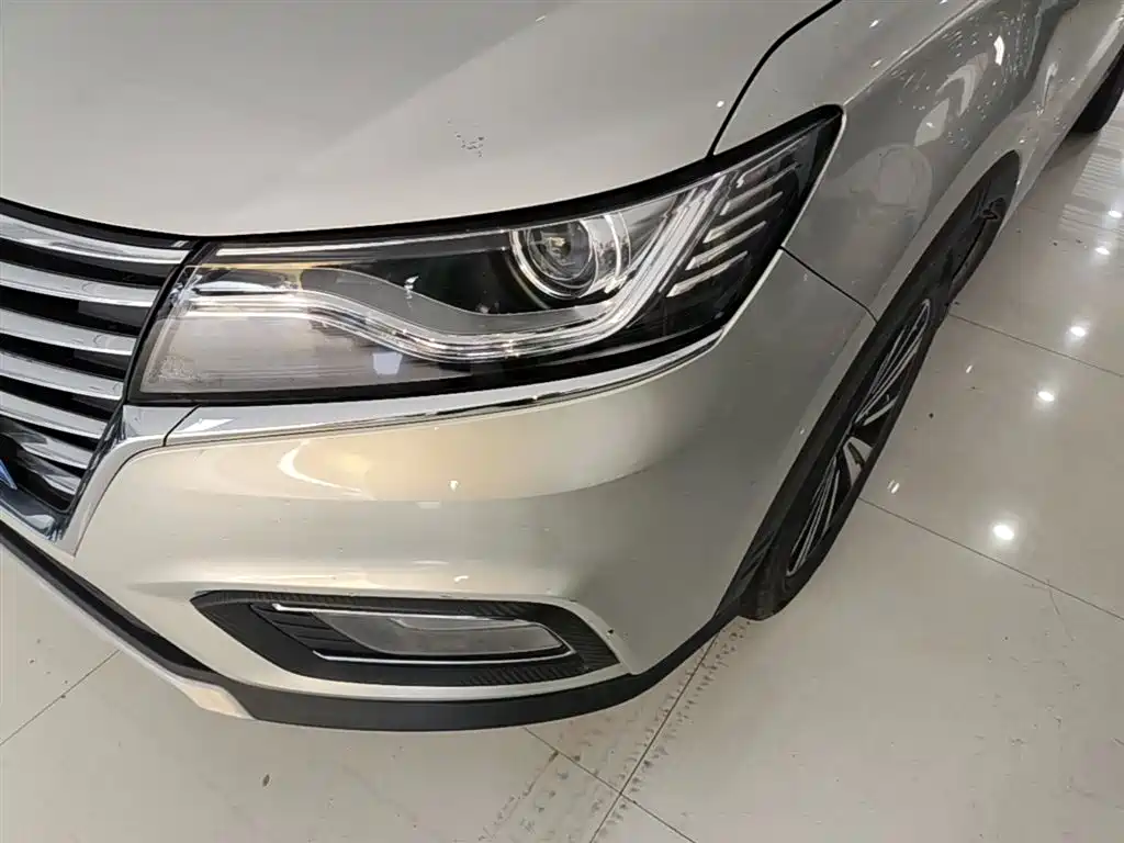 Roewe RX5 2021 — фото 24