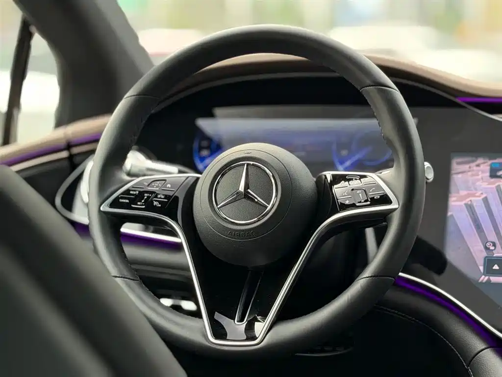 Mercedes-Benz EQS 2024 — фото 13