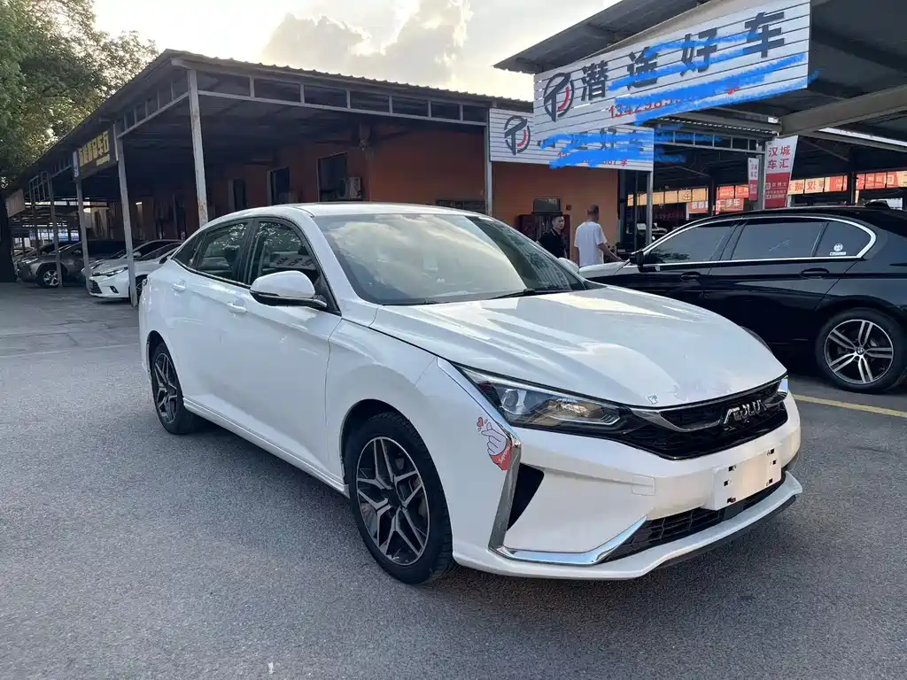 Dongfeng Yixuan 2021