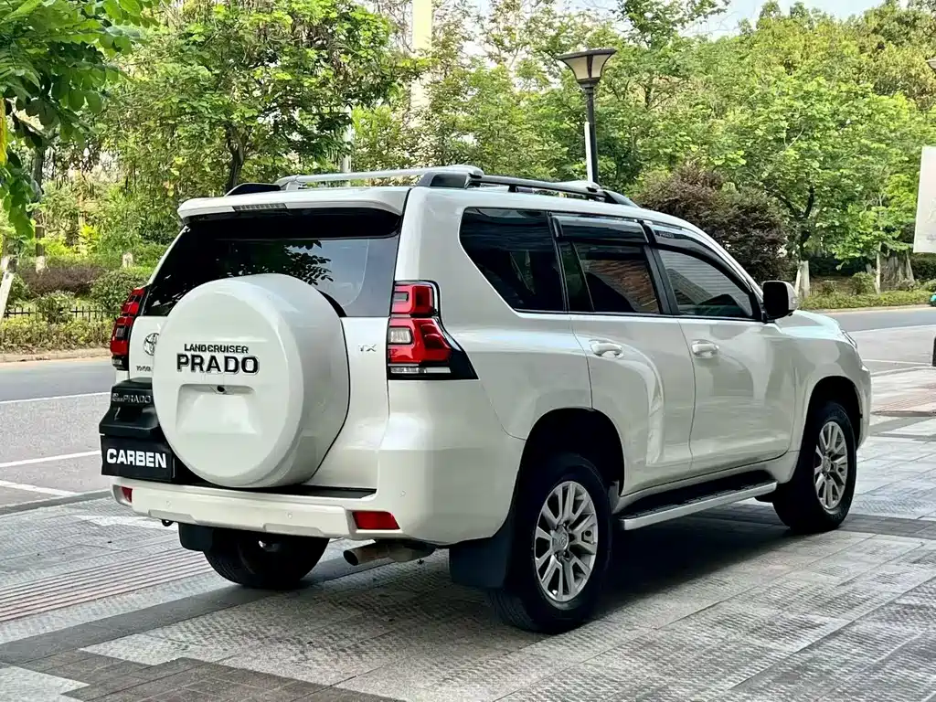 Toyota Prado 2019 — фото 4
