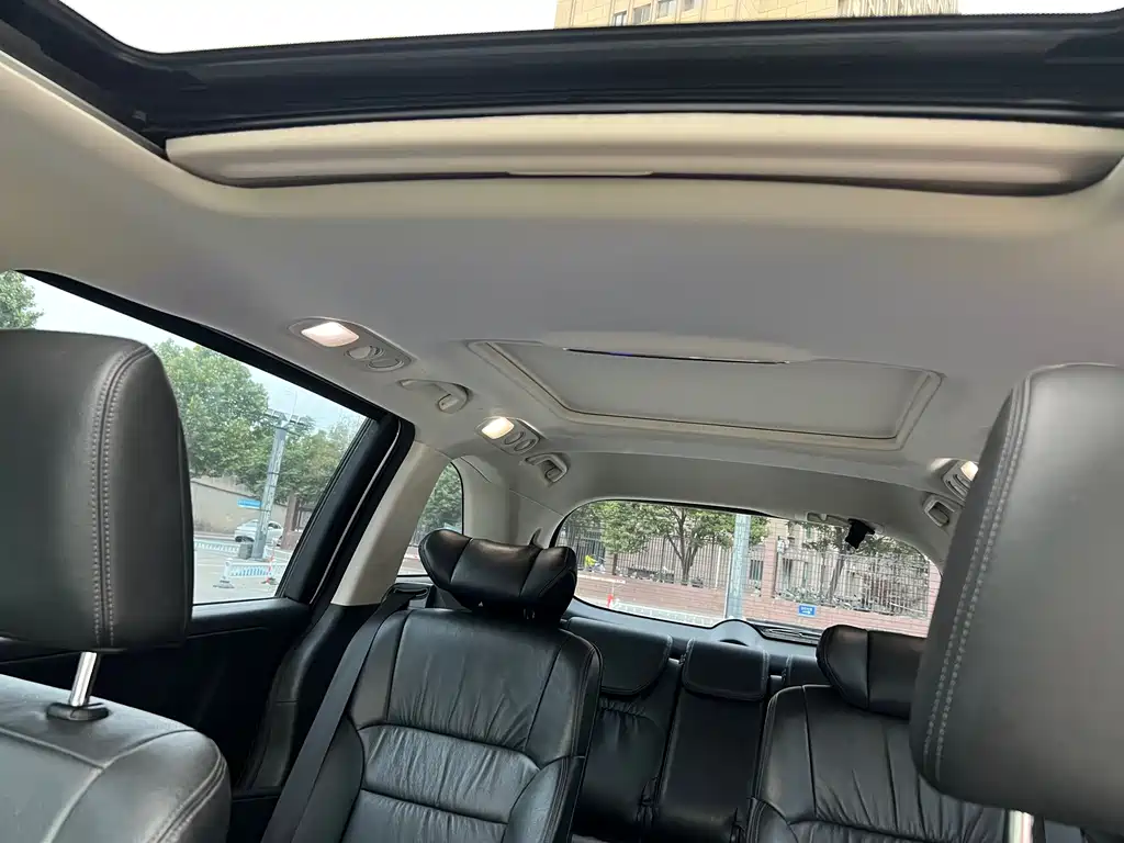 Honda Odyssey 2019 — фото 14