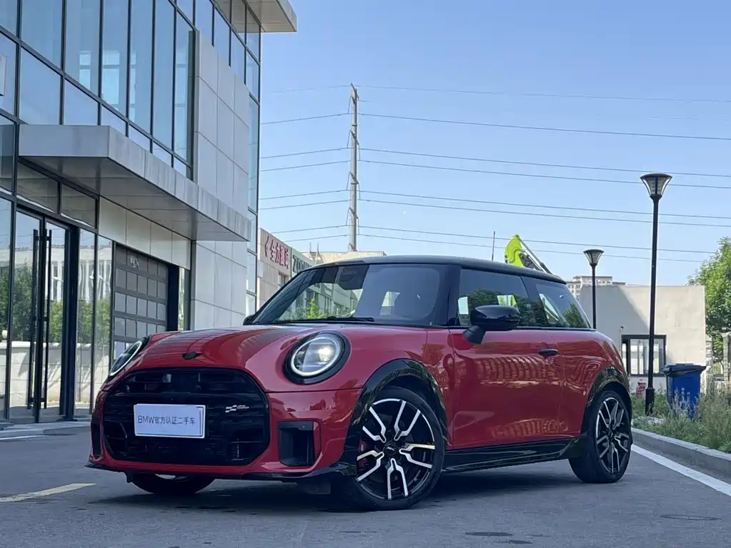 MINI JCW — фото 1