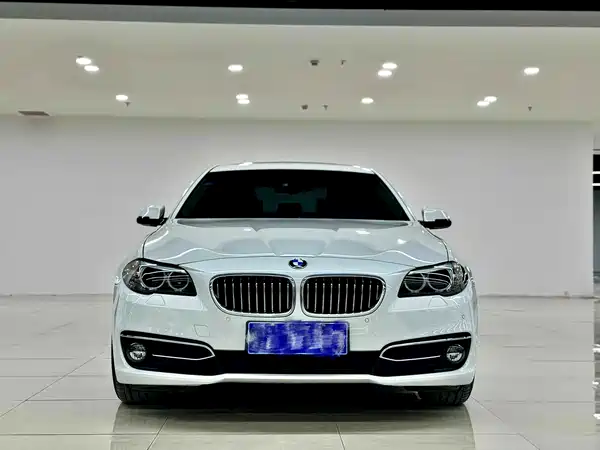 BMW 5 Series 2016