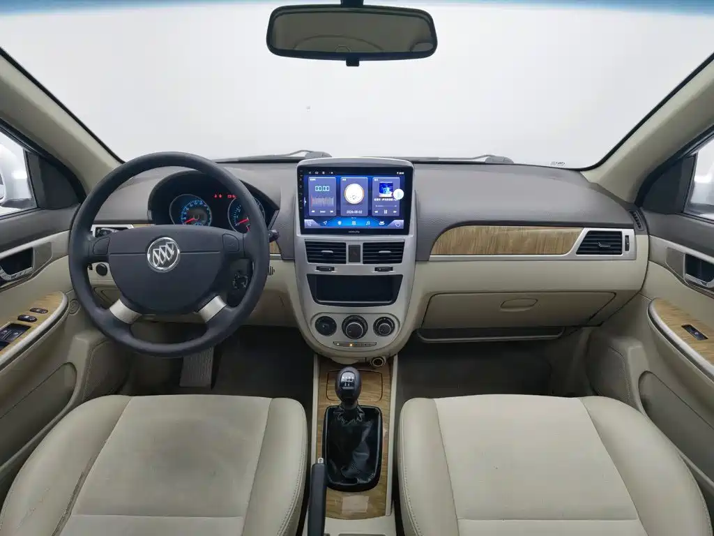 Buick Excelle 2016