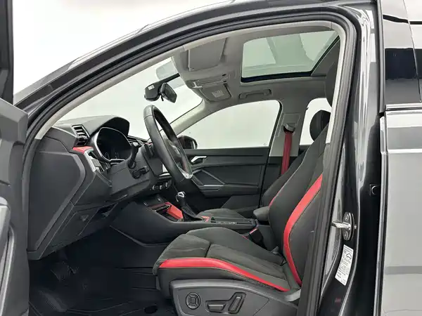 Audi Q3 2023