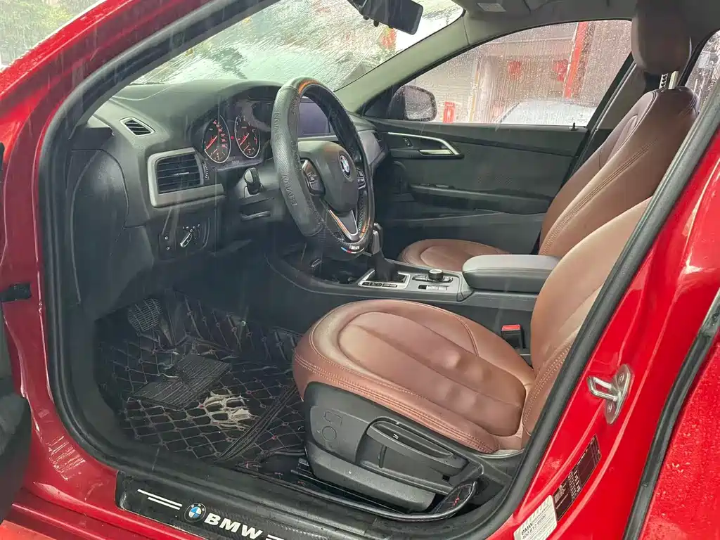 BMW 1 Series 2018