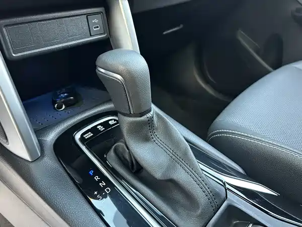 Toyota Frontlander 2023