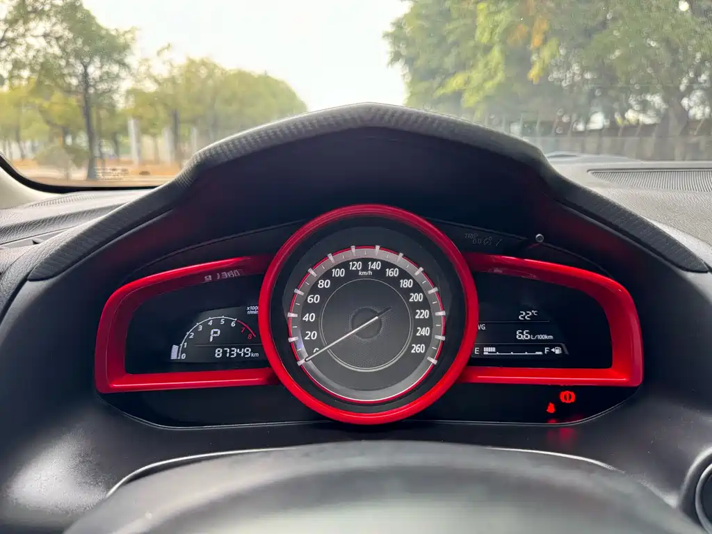Mazda 3 Angkesela 2016 — фото 12