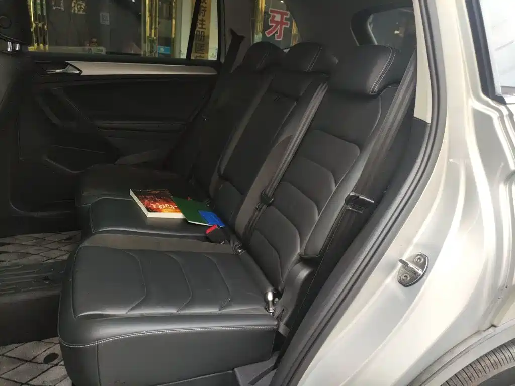 Volkswagen Tiguan L 2019 — фото 18