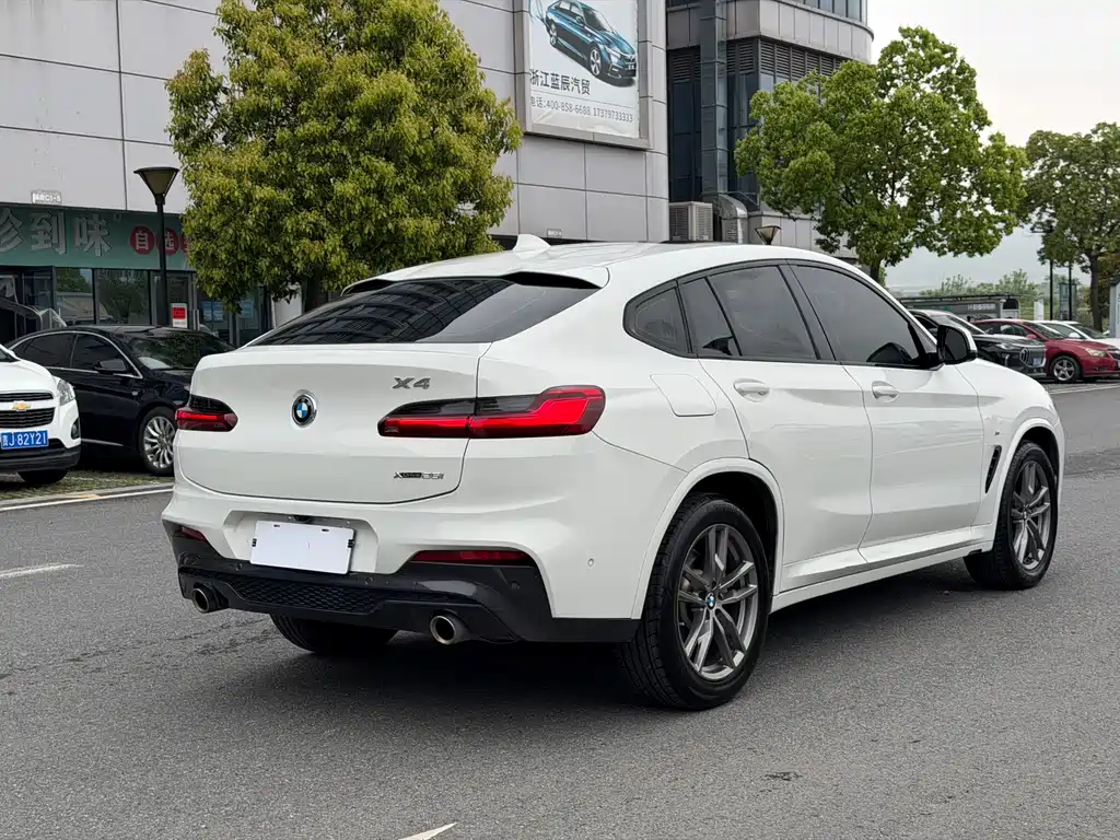 BMW X4 2020 — фото 7