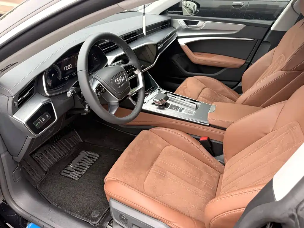 Audi A7L 2025 — фото 7